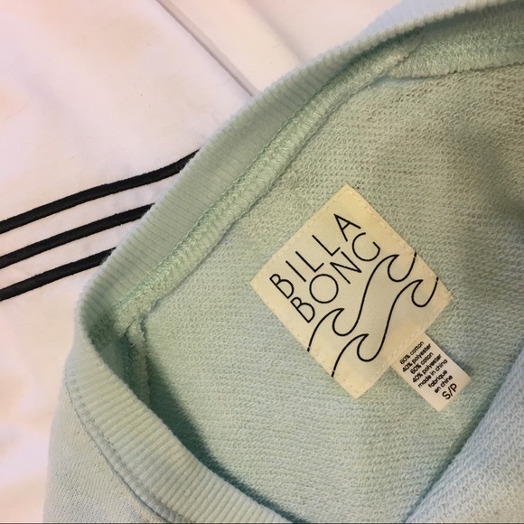 BILLABONG - Picture 2 of 5